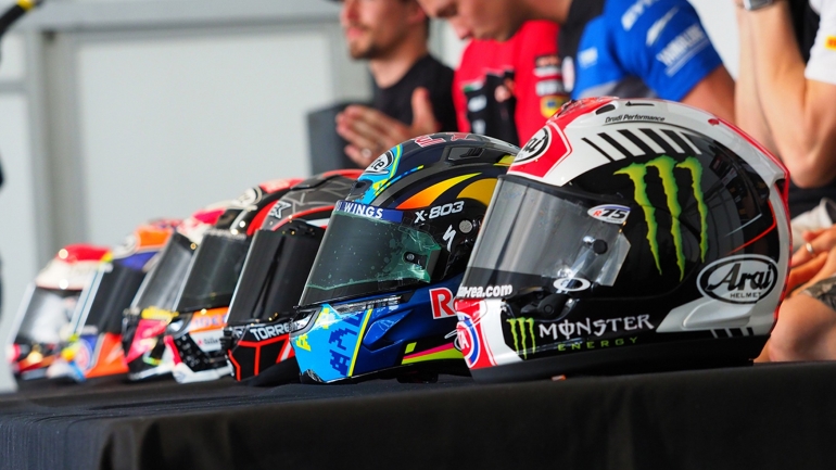 Νέα στάνταρ ασφαλείας για τα κράνη από την FIM