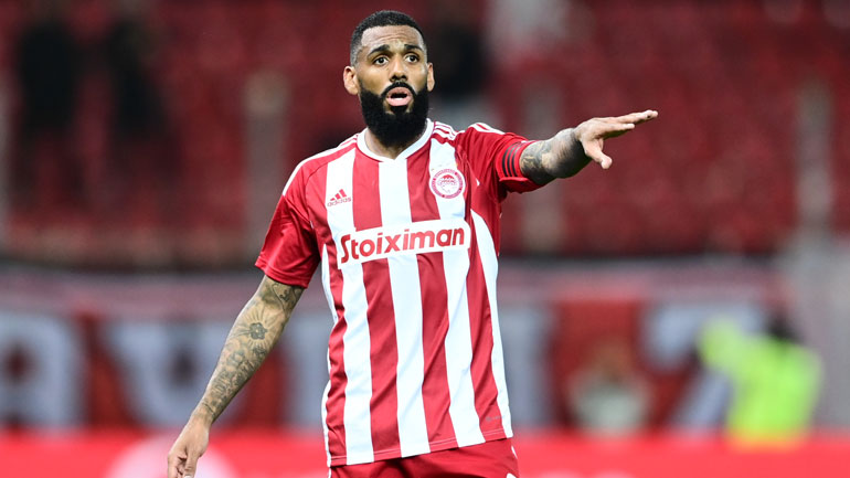 L’Equipe: «Υπάρχει ενδιαφέρον για τον Εμβιλά από τη Μέση Ανατολή»