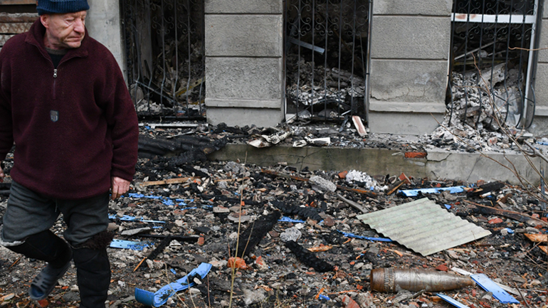 Eννέα τραυματίες από μαζικό ουκρανικό βομβαρδισμό στο Ντονέτσκ