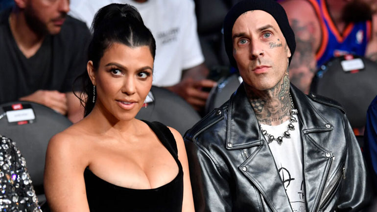 Kourtney Kardashian: Αποκάλυψε ότι ο Travis Barker έχει φετίχ με τα πόδια
