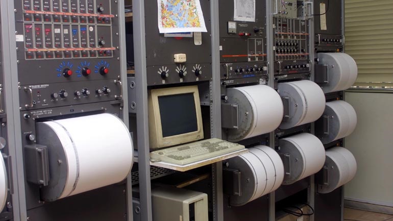 Nέα επιτροπή εκτίμησης σεισμικού κινδύνου που θα συνεδριάζει ανά 10ημερο Nέα επιτροπή εκτίμησης σεισμικού κινδύνου που θα συνεδριάζει ανά 10ημερο