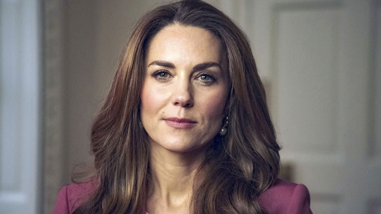 Η Κέιτ Μίντλετον τιμά τη βασίλισσα Ελισάβετ στο χριστουγεννιάτικο κοντσέρτο