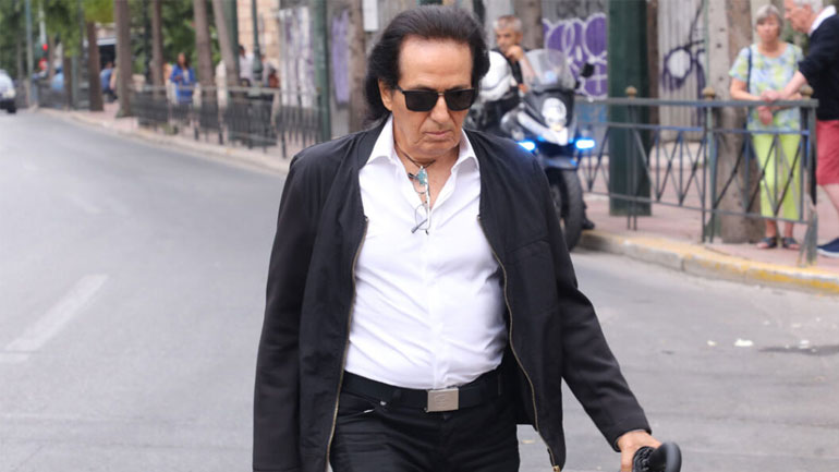 Πασχάλης για το «στιγμιαίο λάθος»: «Στιγμάτισαν ένα παιδί και είναι ντροπή τους»