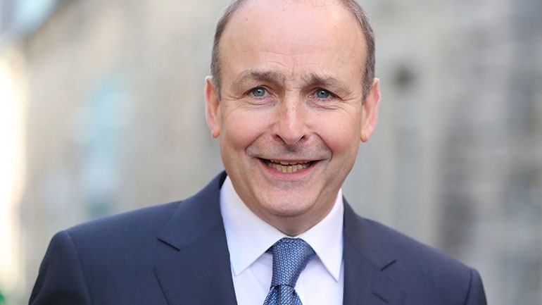 Ο πρωθυπουργός της Ιρλανδίας παραιτήθηκε στο πλαίσιο μιας συμφωνίας εναλλαγής της εξουσίας