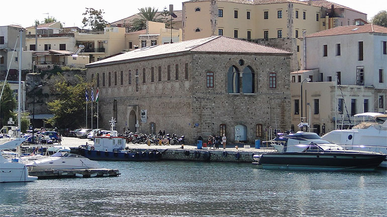 Χανιά: Βαρκάδα στο παρελθόν του Ενετικού Λιμανιού