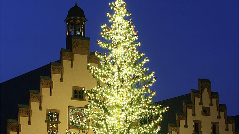 Η ιστορία του Χριστουγεννιάτικου Δέντρου