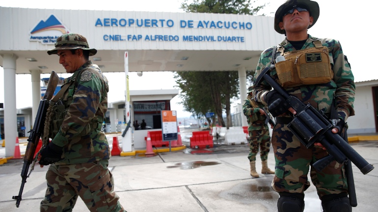 Περού: Η Μπολουάρτε αρνείται να παραιτηθεί- Έκκληση του πάπα Φραγκίσκου να σταματήσει η αιματοχυσία