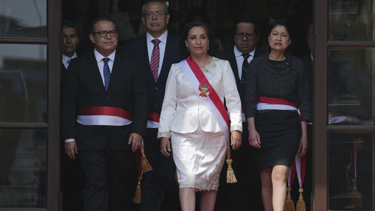 Περού: «Απαράδεκτη επέμβαση» στις εσωτερικές υποθέσεις της χώρας οι δηλώσεις του προέδρου της Κολομβίας