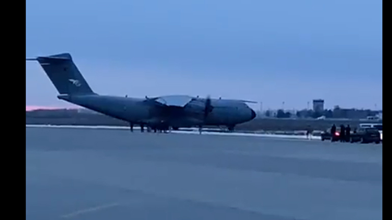 Τουρκία: Επέστρεψαν δύο μεταγωγικά αεροσκάφη που είχαν εγκλωβιστεί στην Ουκρανία μετά την ρωσική εισβολή