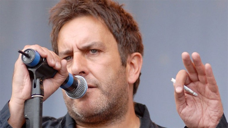 Πέθανε ο Τέρι Χολ, ο τραγουδιστής των The Specials