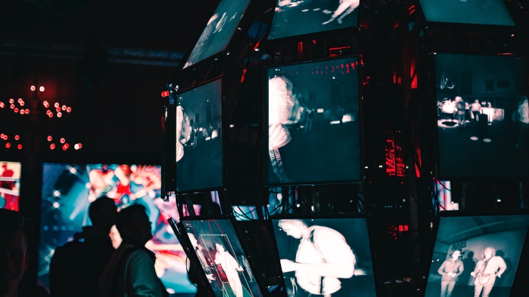 Έλληνες ερευνητές στις ΗΠΑ βρήκαν μια νέα «έξυπνη» μέθοδο πρόβλεψης σπάνιων καταστροφικών γεγονότων