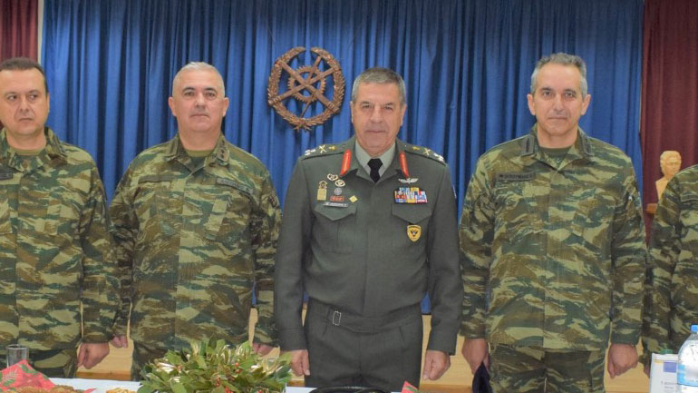 Περιοδεία του Αρχηγού ΓΕΣ σε μονάδες της Αττικής ενόψει των εορτών
