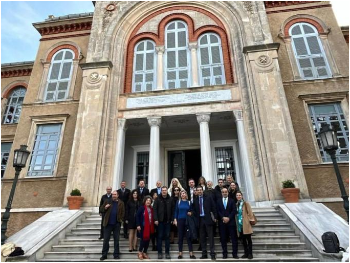 Οι σύνεδροι στην Ι.Θ.Σ. στο πράσινο νησί της Χάλκης