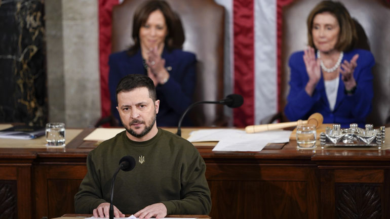 Ομιλία Ζελένσκι στο αμερικανικό Κογκρέσο: Η Ουκρανία είναι ζωντανή – Τα χρήματά σας είναι επένδυση
