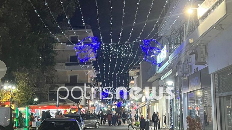 Αμαλιάδα: Μηνύσεις για την καταστροφή του χριστουγεννιάτικου στολισμού – Κάμερες «καίνε» τους δράστες