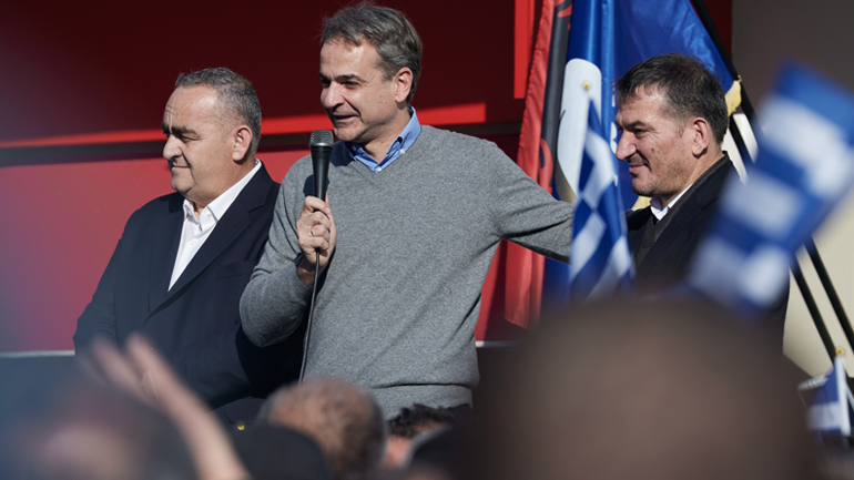 Στη Χειμάρρα ο Μητσοτάκης – Συναντήθηκε με εκπροσώπους της ελληνικής εθνικής μειονότητας