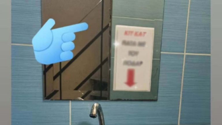 Λάρισα: Το σημείωμα στην τουαλέτα τυροπιτάδικου που έγινε το «Τalk οf the Tοwn»