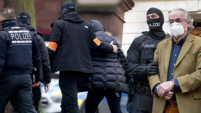 Πολίτες του Ράιχ: Ο σεφ και η γιάφκα βιολογικών προϊόντων