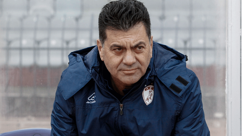 Super League 2: Χώρισαν οι δρόμοι της ΑΕΛ με τον Γκουτσίδη!