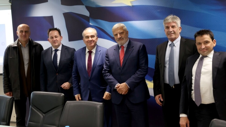 Η στρατηγική επένδυση της Microsoft στην Αττική στο επίκεντρο διευρυμένης συνάντησης στο Υπουργείο Ανάπτυξης και Επενδύσεων