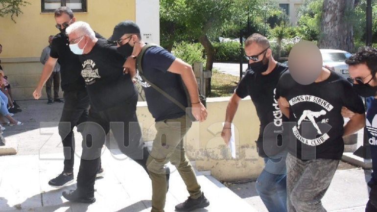 Καταγγελίες για λάθη και ελλείψεις του Εσωτερικών Υποθέσεων στην δίκη του «Αστυνομικού της Ηλιούπολης» που τον αθωώνουν