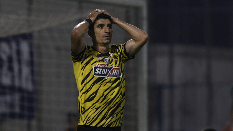 Πλήγμα στην ΑΕΚ με τον Μάνταλο – Τίθεται νοκ-άουτ λόγω θλάσης!