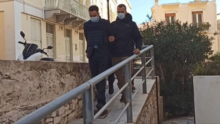 Φολέγανδρος: Ομόφωνα ένοχος ο φονιάς της Γαρυφαλλιάς