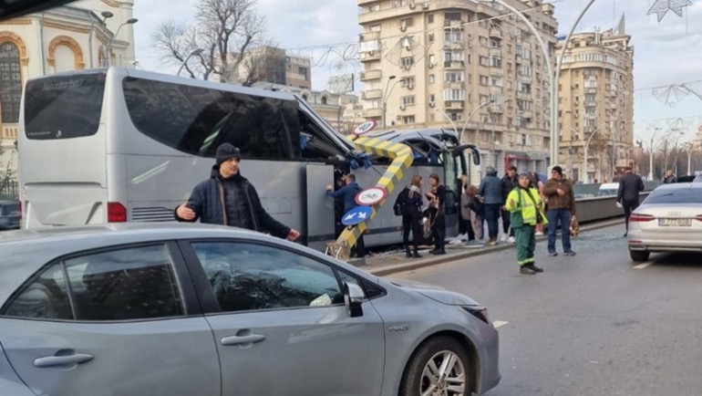 Ήταν κατάλληλος ο οδηγός του λεωφορείου στο Βουκουρέστι; Ήταν κατάλληλος ο οδηγός του λεωφορείου στο Βουκουρέστι;