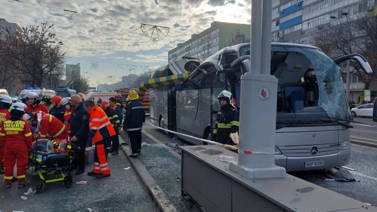 Ρουμανία: Τι απαντά ο ιδιοκτήτης του γραφείου ταξιδίων – «Δεν υπήρχαν δύο οδηγοί λόγω έκτακτου γεγονότος»