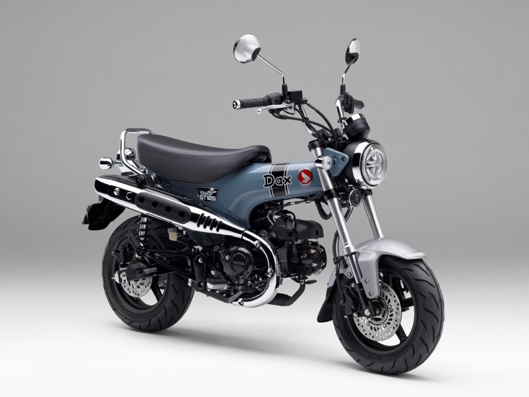 23YM HONDA ST125 DAX Pearl Cadet Grey