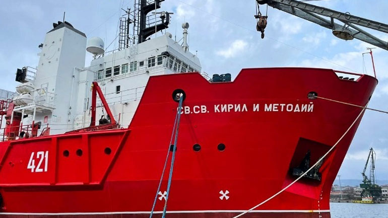 Βουλγαρία: Το ερευνητικό σκάφος «Άγιοι Κύριλλος και Μεθόδιος» θα αποπλεύσει για την Ανταρκτική στις 27 Δεκεμβρίου