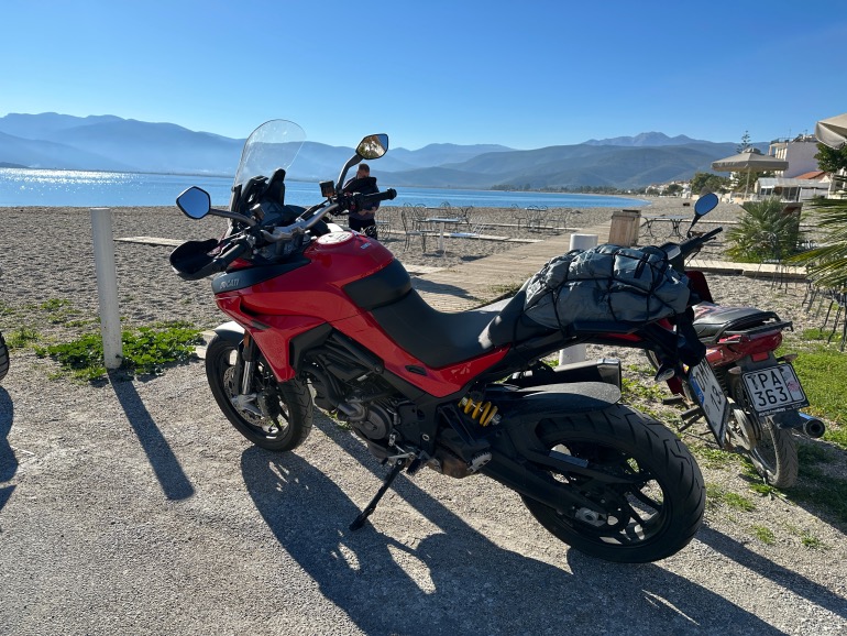 Στο Παράλιο Άστρος με 20° 