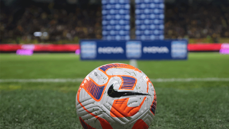 Super League: Ψάχνουν αντίδραση οι «αιώνιοι», εκτός έδρας ματς για ΑΕΚ και ΠΑΟΚ