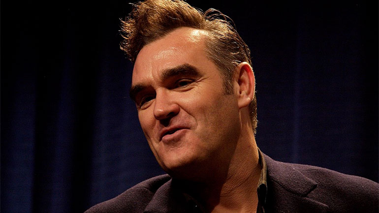 Ο Μόρισεϊ λέει ότι η Μάιλι Σάιρους θέλει να αφαιρεθεί από το επόμενο άλμπουμ του και ότι είναι χωρίς δισκογραφική εταιρεία