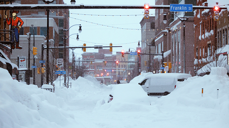 Για πέμπτη νύχτα η Αμερική σε κατάσταση πολικού κυκλώνα