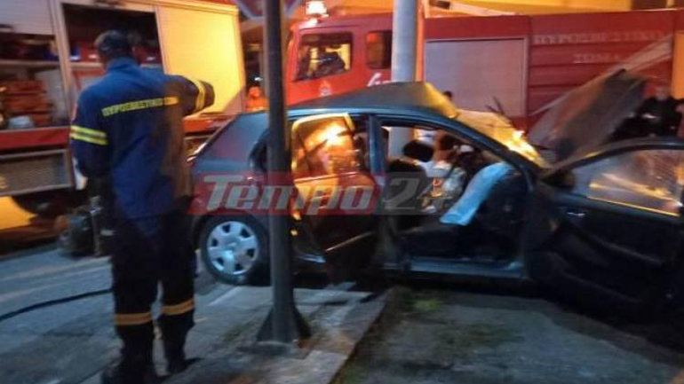 Σοκαριστικο τροχαίο ατύχημα μέσα στο Αγρίνιο – Σε σοβαρή κατάσταση ένας νεαρός τραυματίας