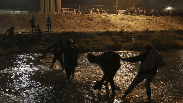 ΗΠΑ: Η «πολιτική Τραμπ» για την απέλαση μεταναστών παραμένει σε ισχύ