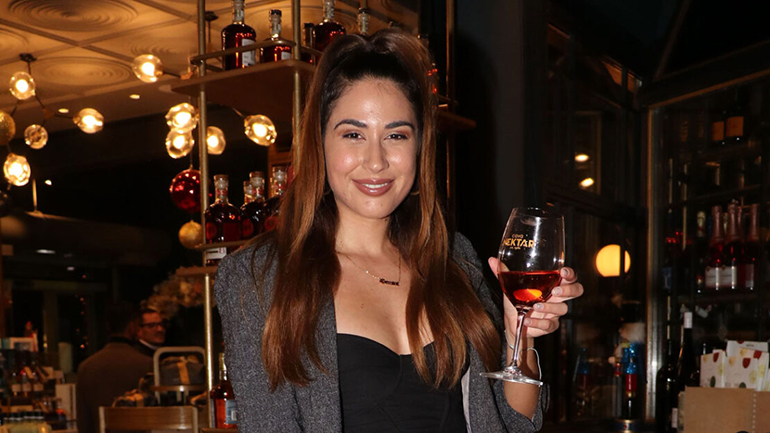 Έλενα Κρεμλίδου: «Αν χωρίσω, θα φταίτε εσείς και οι ερωτήσεις σας»