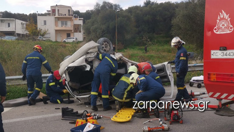 Χανιά: Σοβαρό τροχαίο ατύχημα στον ΒΟΑΚ – Αγωνιώδεις προσπάθειες να απεγκλωβιστεί τραυματίας