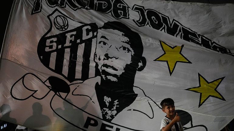 A-League: Ενός λεπτού χειροκρότημα σε όλους τους αγώνες για τον Πελέ