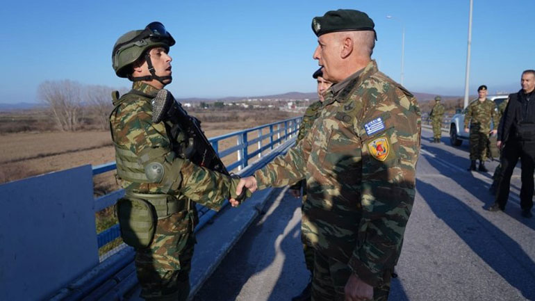 Επίσκεψη του αρχηγού ΓΕΕΘΑ σε μονάδες των Ενόπλων Δυνάμεων σε Έβρο και Ροδόπη