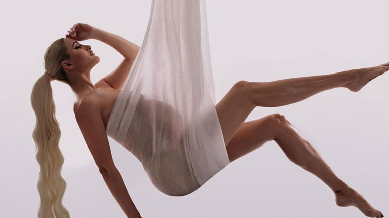 Ιωάννα Τούνη: Αποκάλυψε πόσα κιλά έχει πάρει στον 9ο μήνα της εγκυμοσύνης της