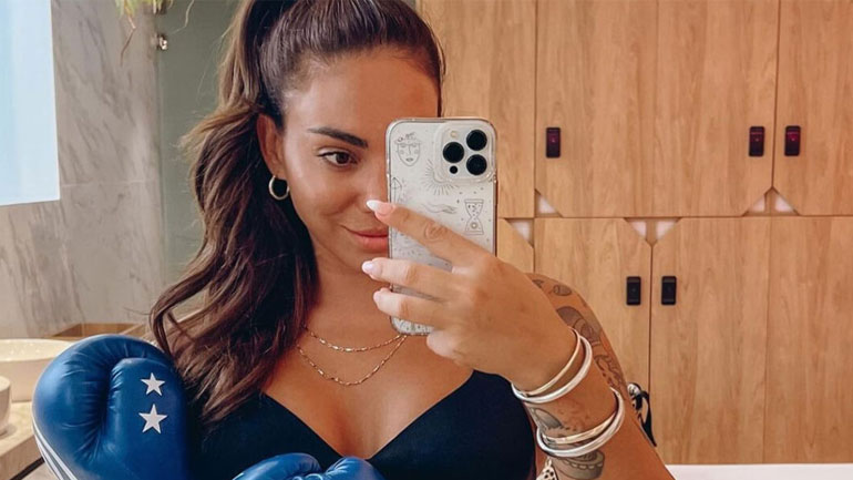 Ευρυδίκη Βαλαβάνη: Το πάρτι – έκπληξη που της ετοίμασαν οι φίλοι της πριν φύγει για το Survivor all Star