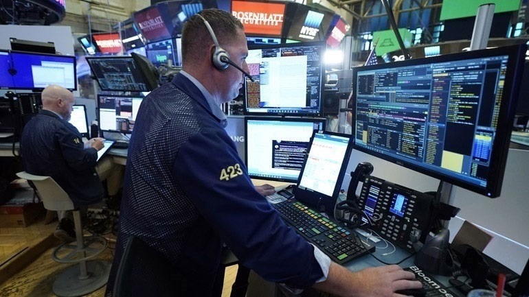 Η Γουόλ Στριτ κλείνει με πτώση το 2022, τη χειρότερη χρονιά από το 2008