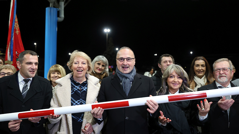 Η Κροατία υιοθετεί το ευρώ και εισέρχεται στον χώρο Σένγκεν