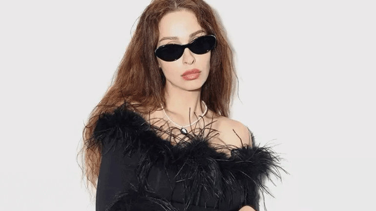 Ελένη Φουρέιρα: Αποχαιρετά το 2022 με αρκετά φουσκωμένη κοιλιά – Φωτογραφίες