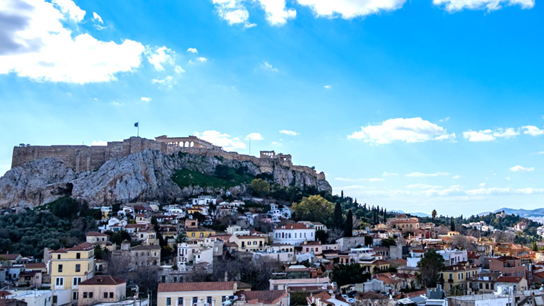 Πρωτοχρονιά με ανοιξιάτικο καιρό
