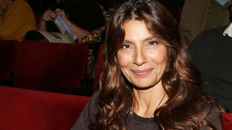 Η Πόπη Τσαπανίδου νοσηλεύεται με ελαφρά πνευμονία