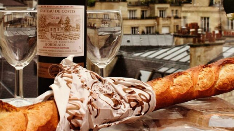 Το κράτος επιχειρεί να «διασώσει» τη γαλλική μπακέτα