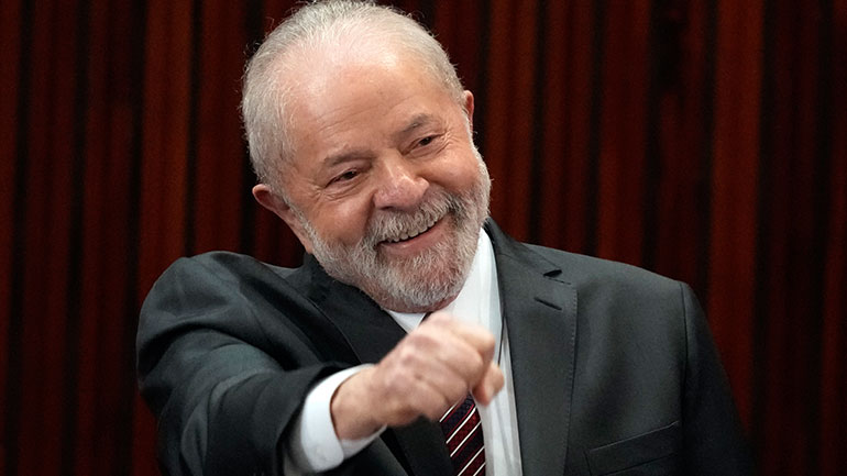 Βραζιλία: Τα πρώτα μέτρα του Λούλα για τον Αμαζόνιο και την οπλοκατοχή